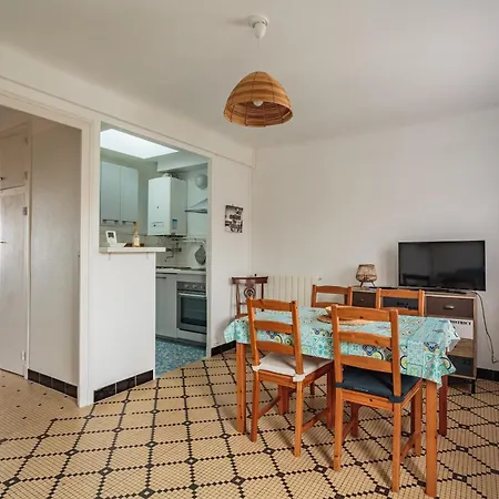 A 300 M Des Plages Dans Un Quartier Calme Apartment